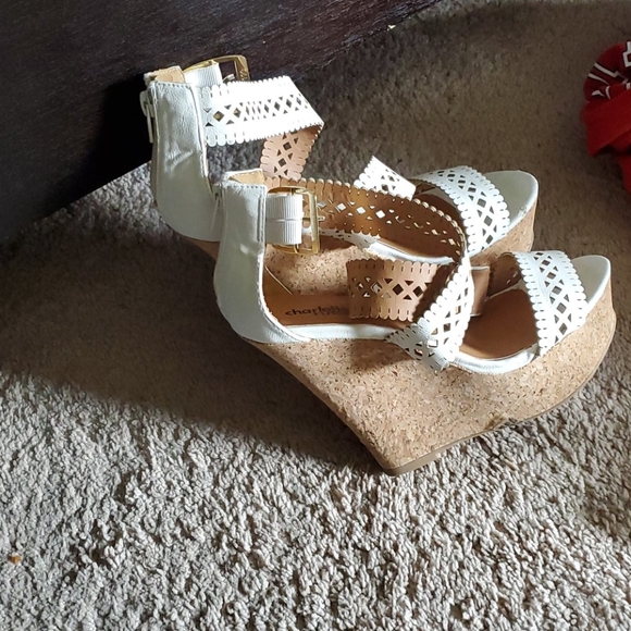 Shoes - Picture 2 of 2